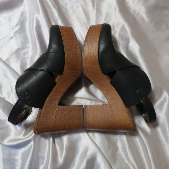 White Mountain FootBED platform heel sandals - Picture 3 of 16